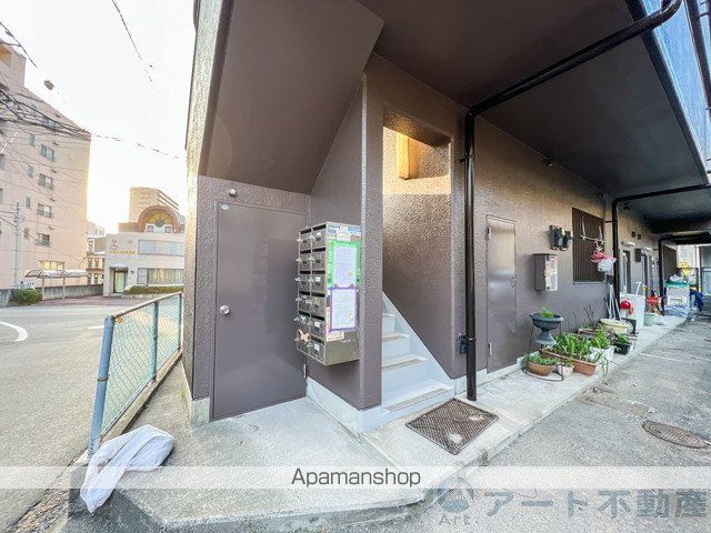 衣山ハイツの玄関写真