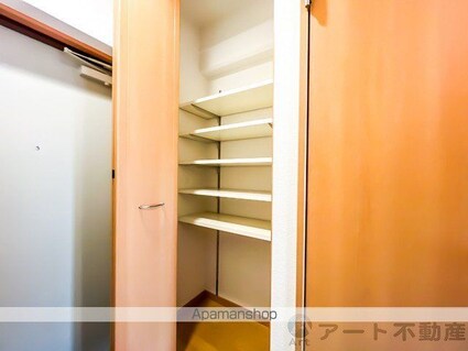 イル・パラッツォ萱町[1LDK/31.68m2]の内装1