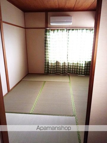 福塩線 新市駅 徒歩12分 2階建 築31年の内装写真