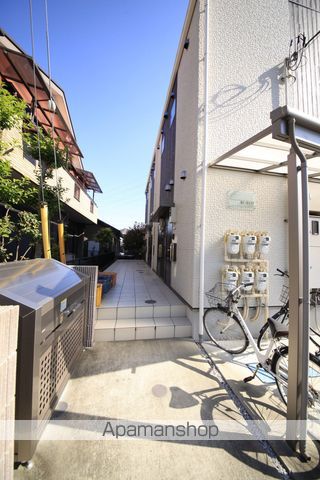 WEBASEの玄関写真