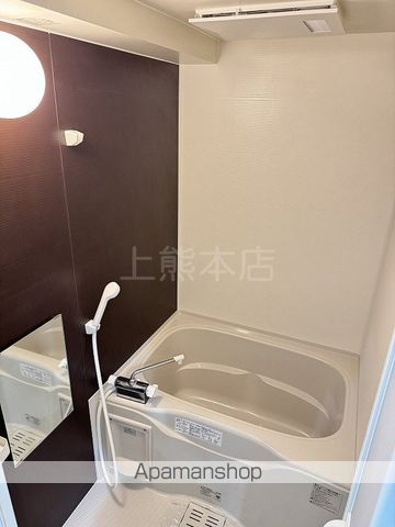 クロノス51新町VIの内装写真