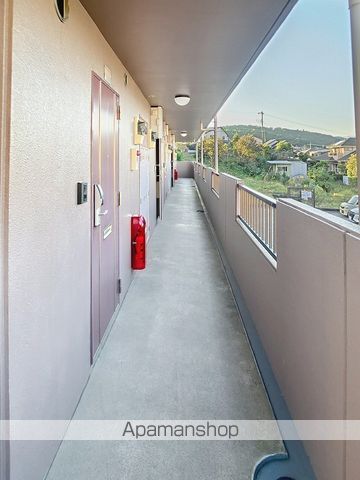 グレイス森井の玄関写真