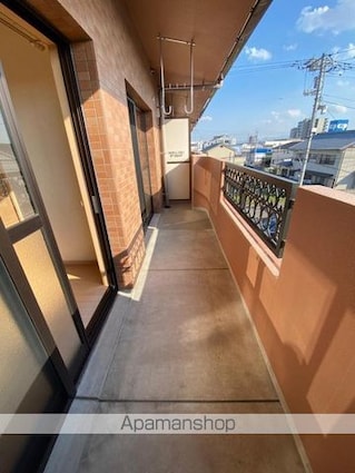 ユーミー伏石Ⅱ[1LDK/45m2]のバルコニー