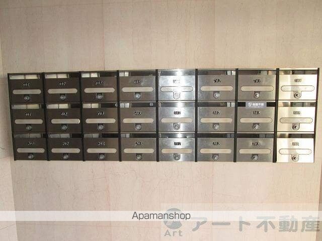 フォーレスト２１[3LDK/68.94m2]の共用部1