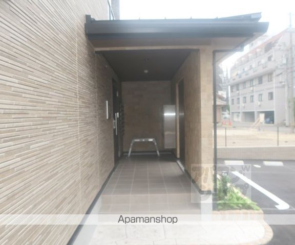 たばさはうすIIの玄関写真