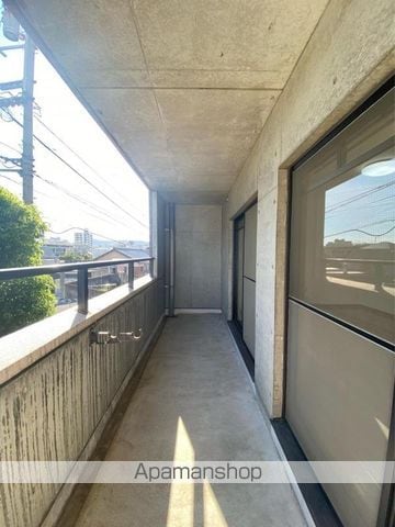 RATAN・TATAーラタンタータの内装写真