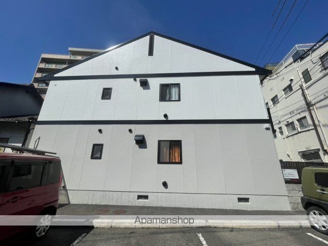 Y’sエミネンスの外観写真