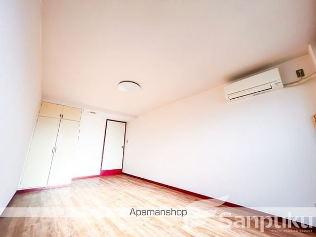 岩田マンションの内装写真