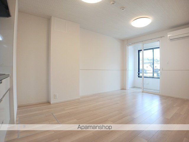 サンシャイン宮の下の内装写真