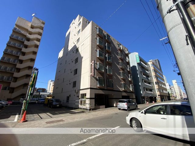 南1条グランドハイツの外観写真
