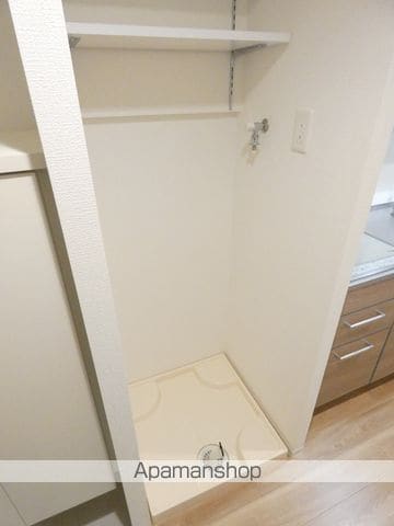 セレニテ江坂ミラクの内装写真