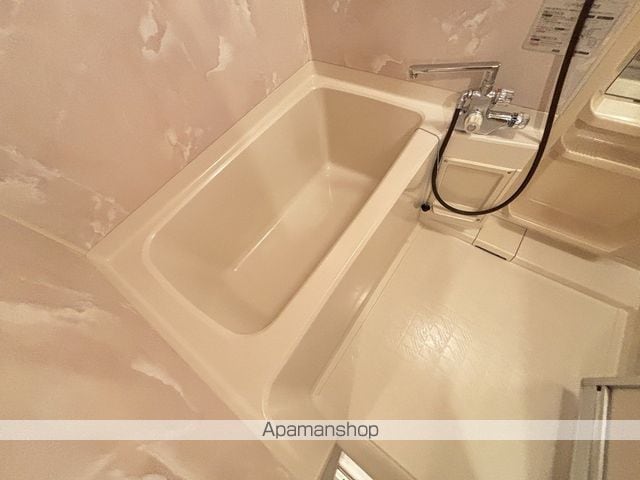 シャトーム吉川町の内装写真
