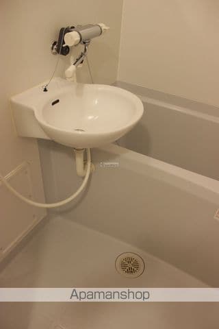 レオパレスタカスの内装写真