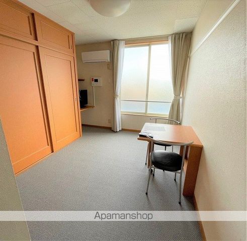 レオパレスプルミエの内装写真