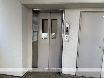 山崎ハイツ[2DK/47.5m2]の共用部1