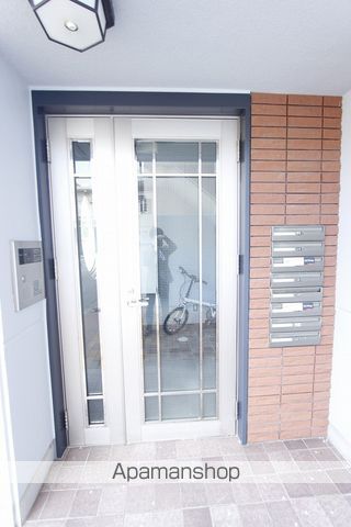 ファイブヒルズの玄関写真