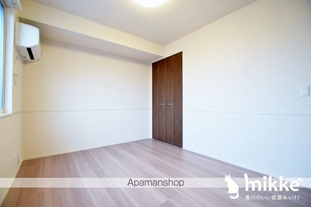 メゾン勝賀 A棟の内装写真