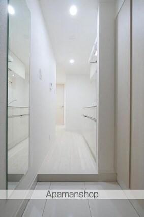 東京都杉並区高円寺北３丁目[1K/25.56m2]の玄関