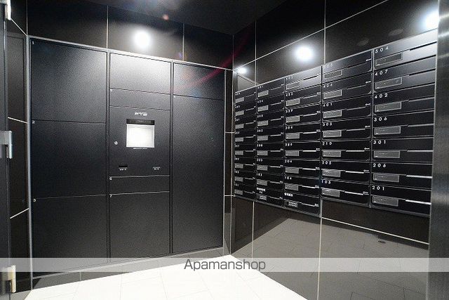 グランドコンシェルジュ三宿アジールコートの内装写真