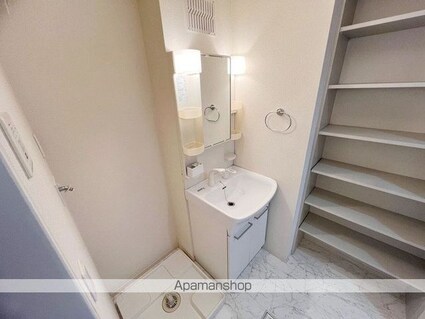 グレースコート[1LDK/54.49m2]の洗面所