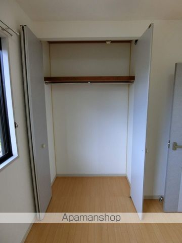 ひかりBの内装写真
