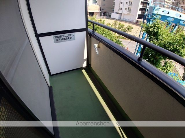クリスタルハイツの内装写真