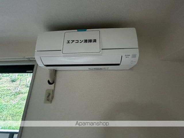 シャトル鳴瀬の内装写真