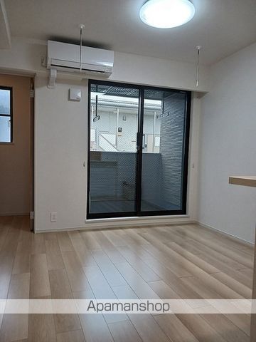 アイビードットオザクの内装写真