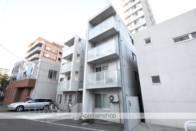 SERAM円山WESTの外観写真