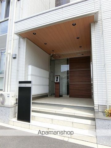 リベラIIの玄関写真