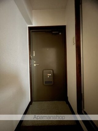 クレセント小町[1R/18m2]の玄関2