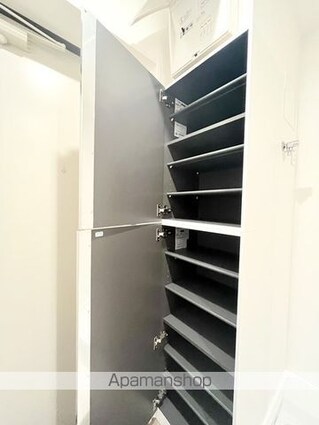 東京都葛飾区西新小岩４丁目[1K/16.08m2]の玄関