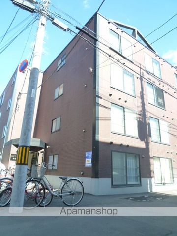 ルナハイツ南8条の外観写真