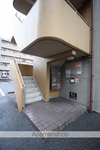 ロイヤルパレス林Iの玄関写真