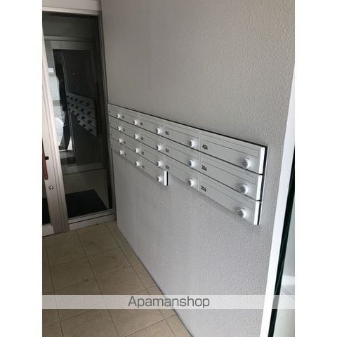 サンフラワーの玄関写真