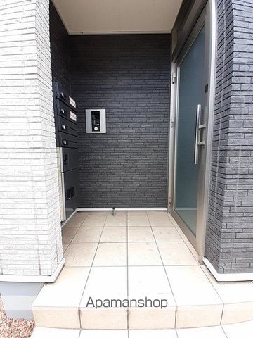 アストラルIIIBの玄関写真