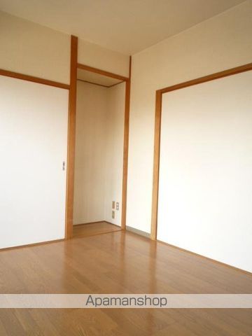 ロイヤルクレイン佐古の内装写真
