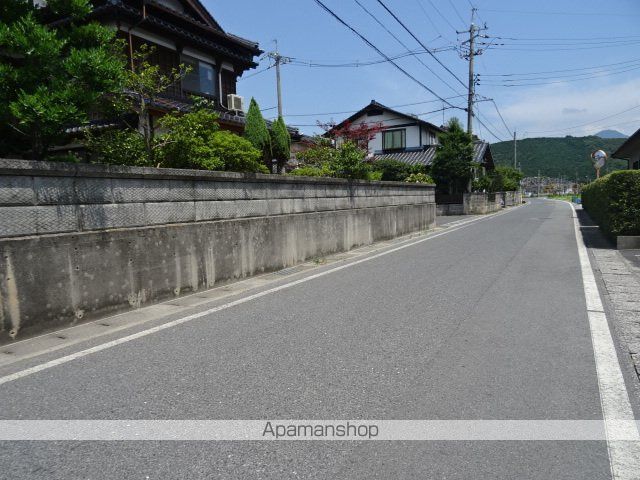 フリーダムの周辺写真