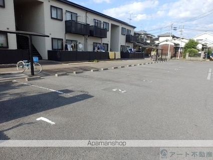 フォブール牧野　Ａ棟[3LDK/67.08m2]のエントランス2