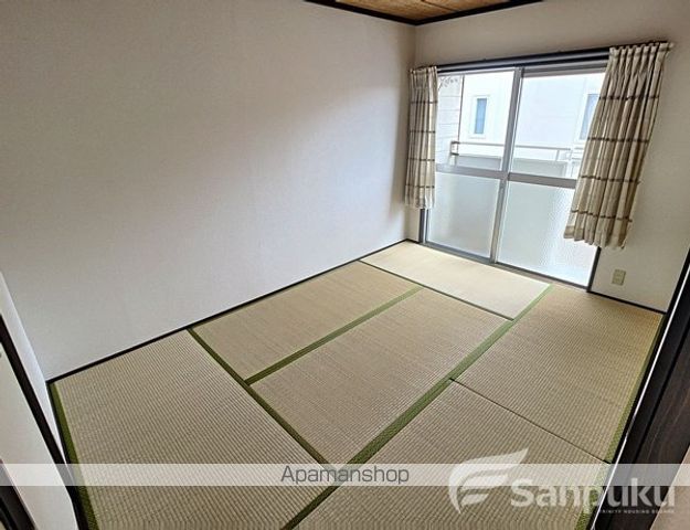 フローラル和泉B棟の内装写真
