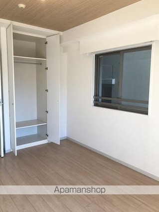 レジディア中落合Ａ棟[1K/28.67m2]の収納