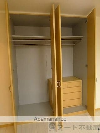 オレンジクレスト[2LDK/51.66m2]の収納