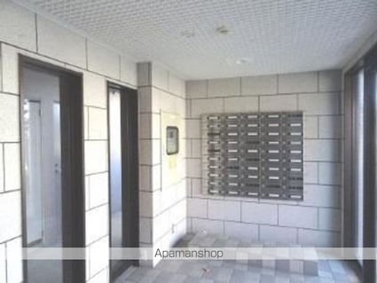 ロイヤルハーモニー[1K/26.5m2]のロビー1