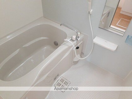 アジュールＡ[2LDK/58.33m2]のバス