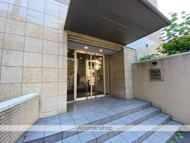 パークキューブ板橋本町の玄関写真