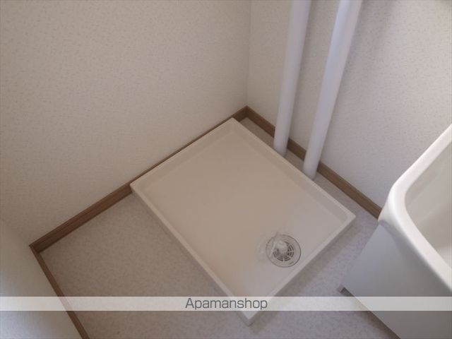 マイルストーン里塚A棟の内装写真