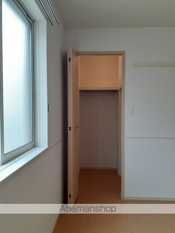 磐田市 2階建 築13年の内装写真