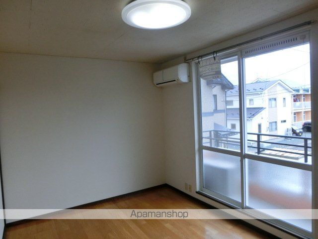 エメラルドメゾンCの内装写真