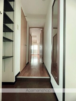 広島県広島市南区金屋町[1R/27.04m2]の玄関