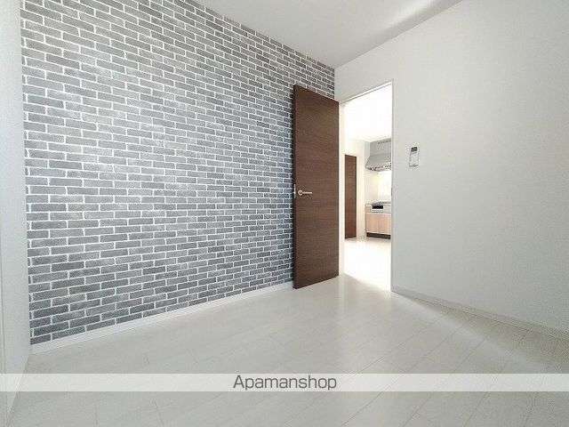 F ASECIA LAUDの内装写真